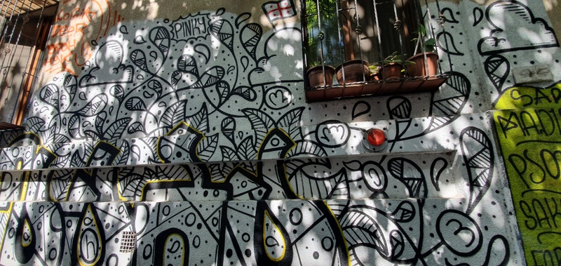 mural in  by artist unknown.