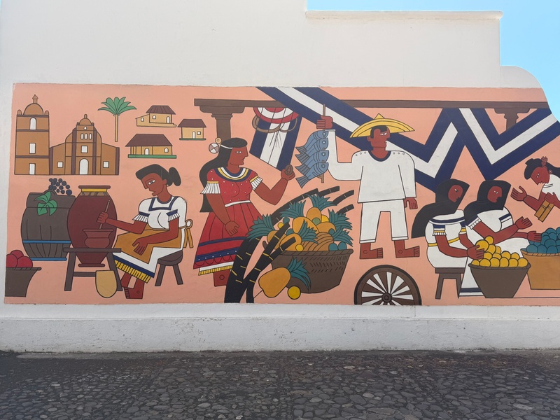 mural in Puerto Momotombo by artist unknown.