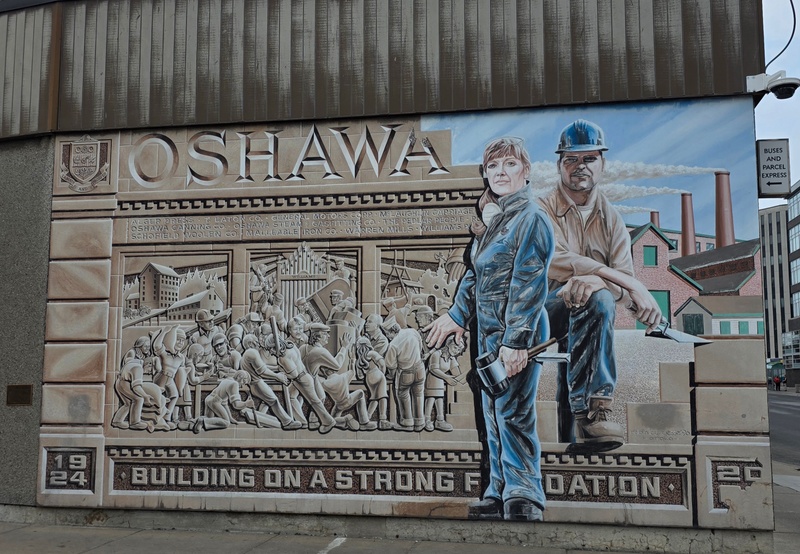mural in Oshawa by artist unknown.