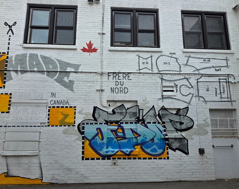 mural in Oshawa by artist unknown.