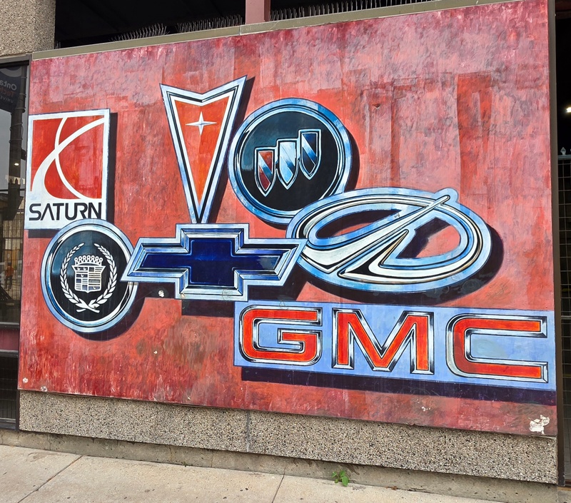 mural in Oshawa by artist unknown.
