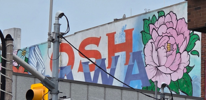 mural in Oshawa by artist unknown.