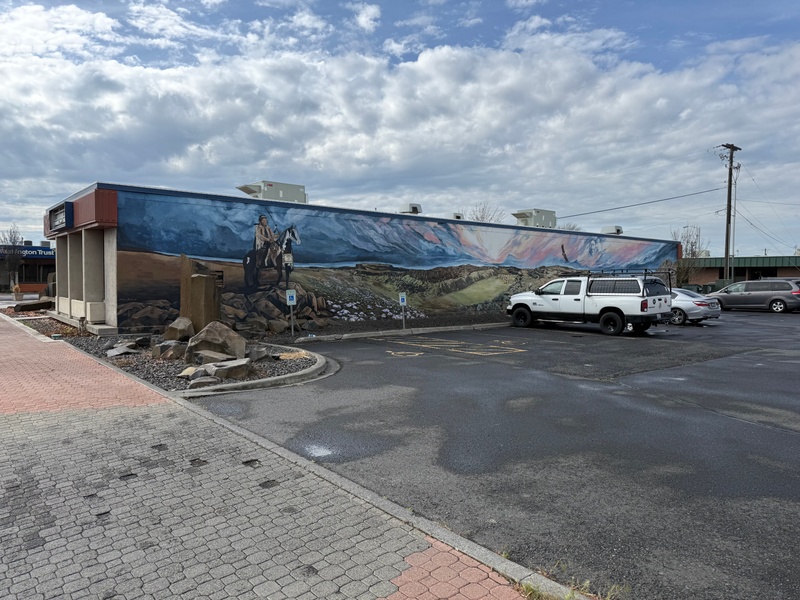 mural in Moses Lake by artist unknown.