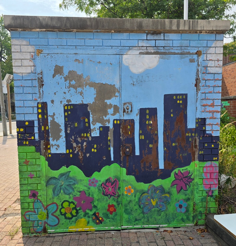 mural in Toronto by artist unknown.