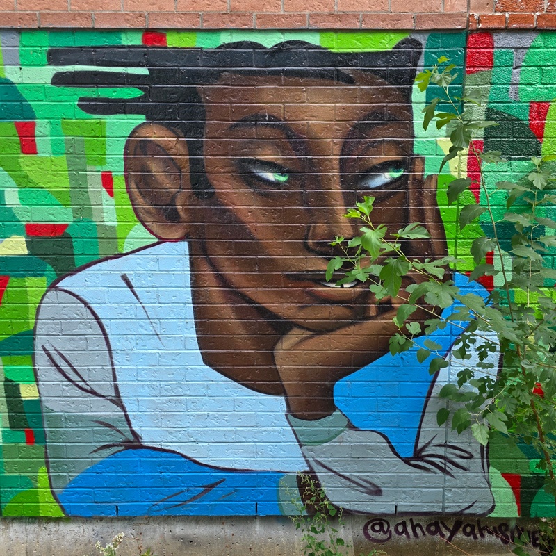 mural in Toronto by artist unknown.