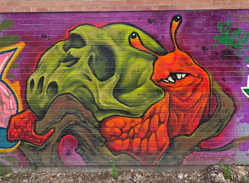 mural in Toronto by artist unknown.