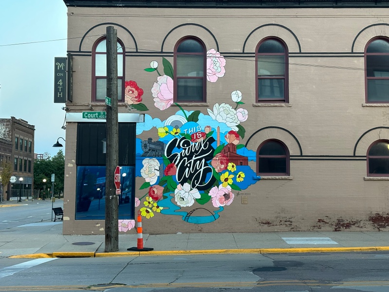 mural in Sioux City by artist unknown.