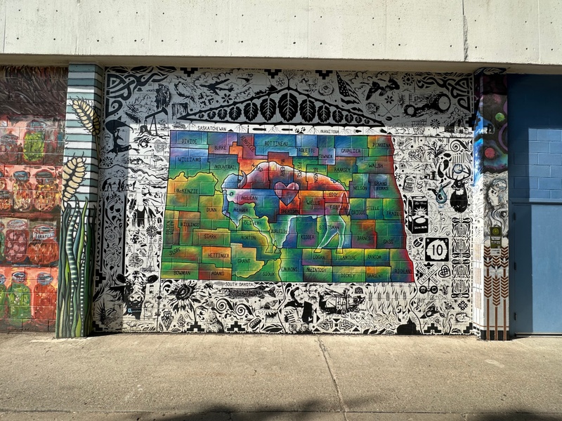 mural in Bismarck by artist unknown.