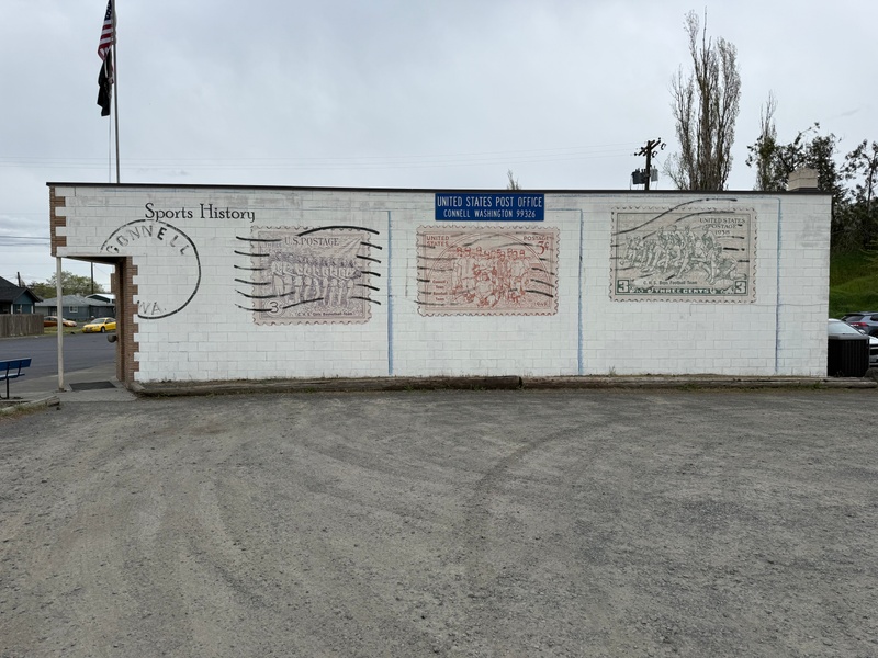 mural in Connell by artist unknown.