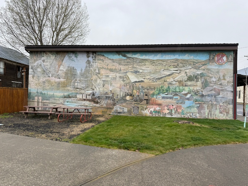 mural in Fossil by artist unknown.