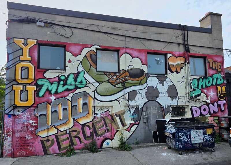 mural in Toronto by artist unknown.
