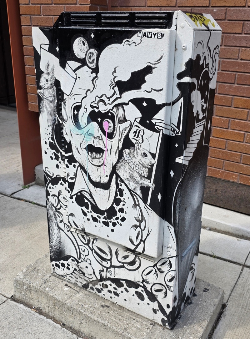 mural in Toronto by artist unknown.