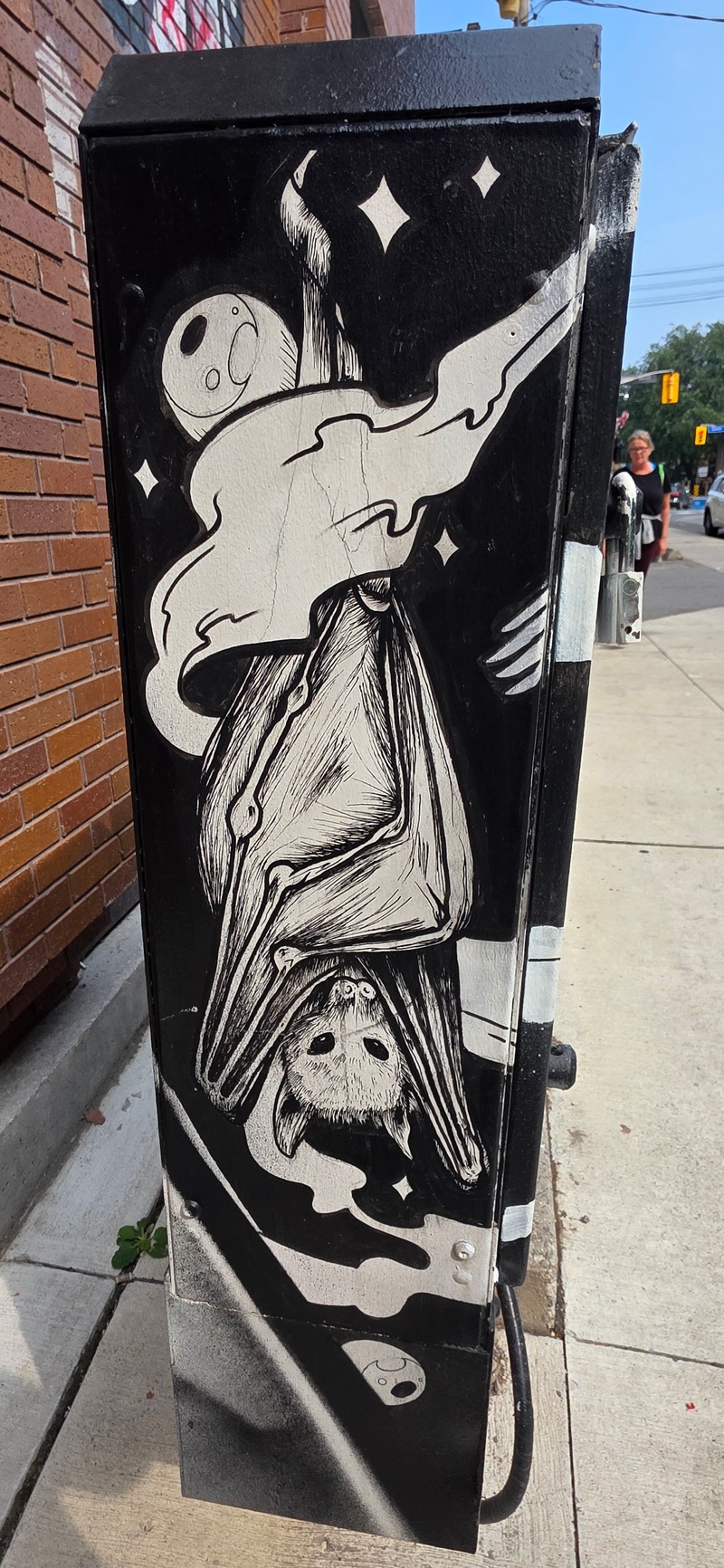 mural in Toronto by artist unknown.