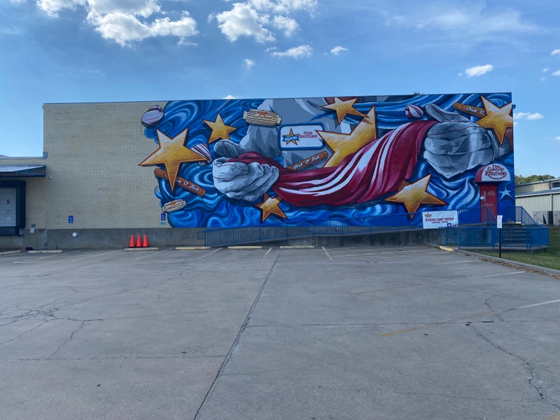 mural in  by artist unknown.