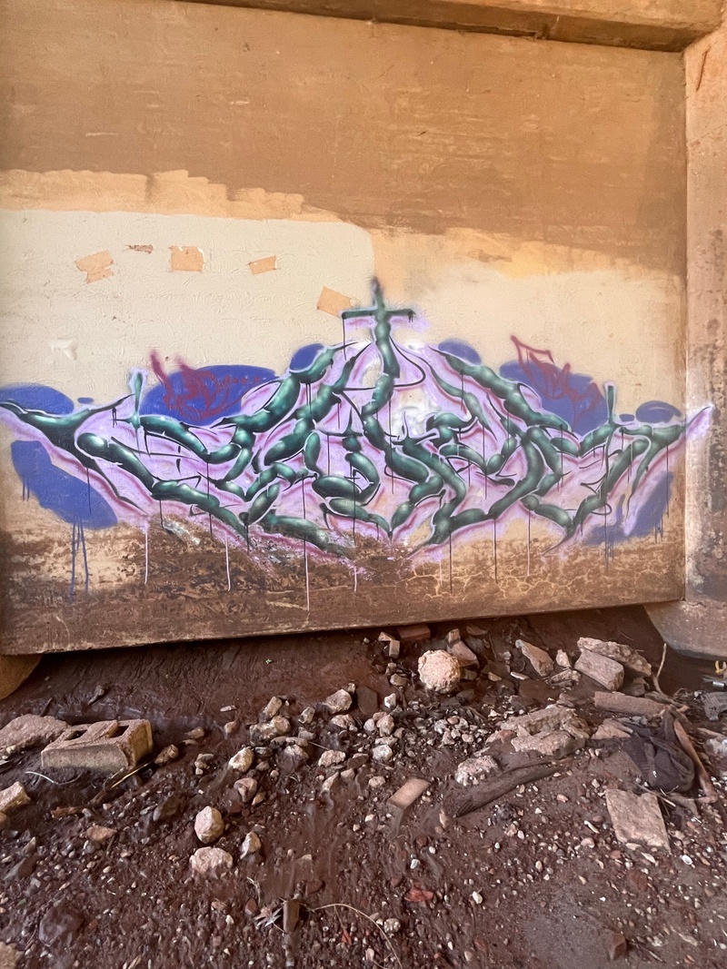 mural in  by artist unknown.