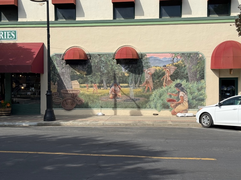 mural in Exeter by artist unknown.