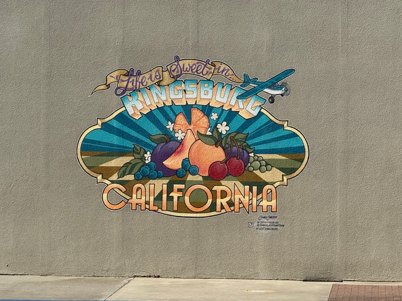 mural in Kingsburg by artist unknown.