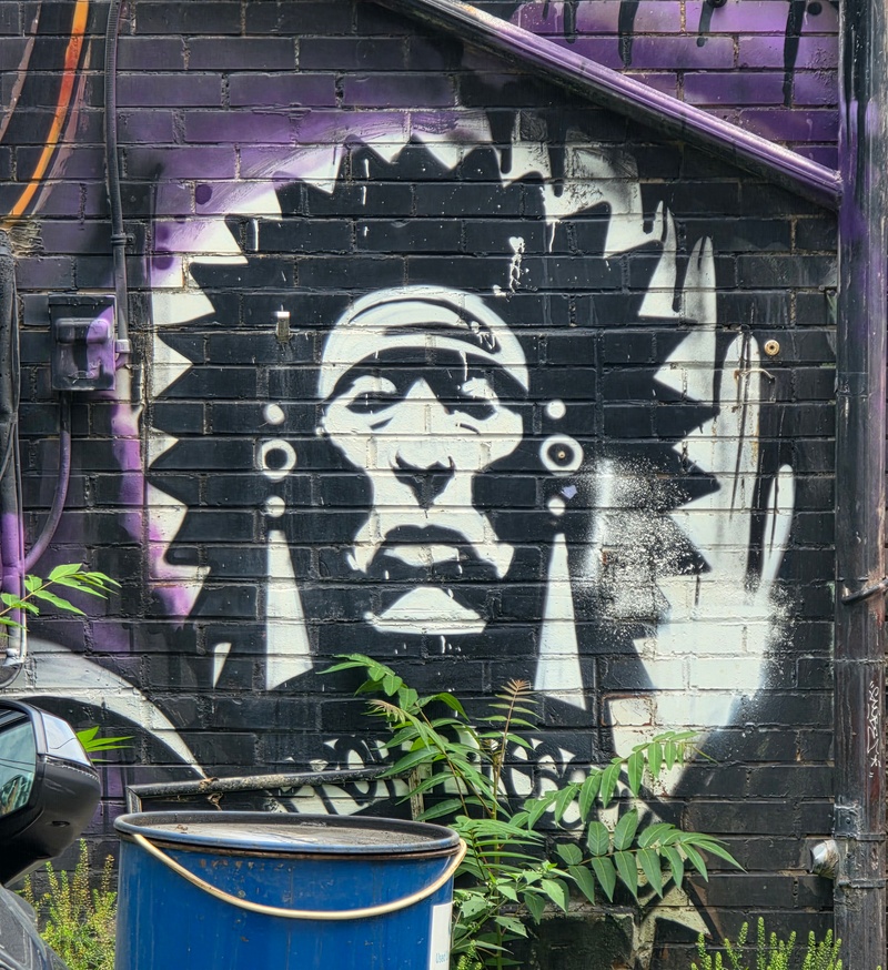 mural in Toronto by artist unknown.