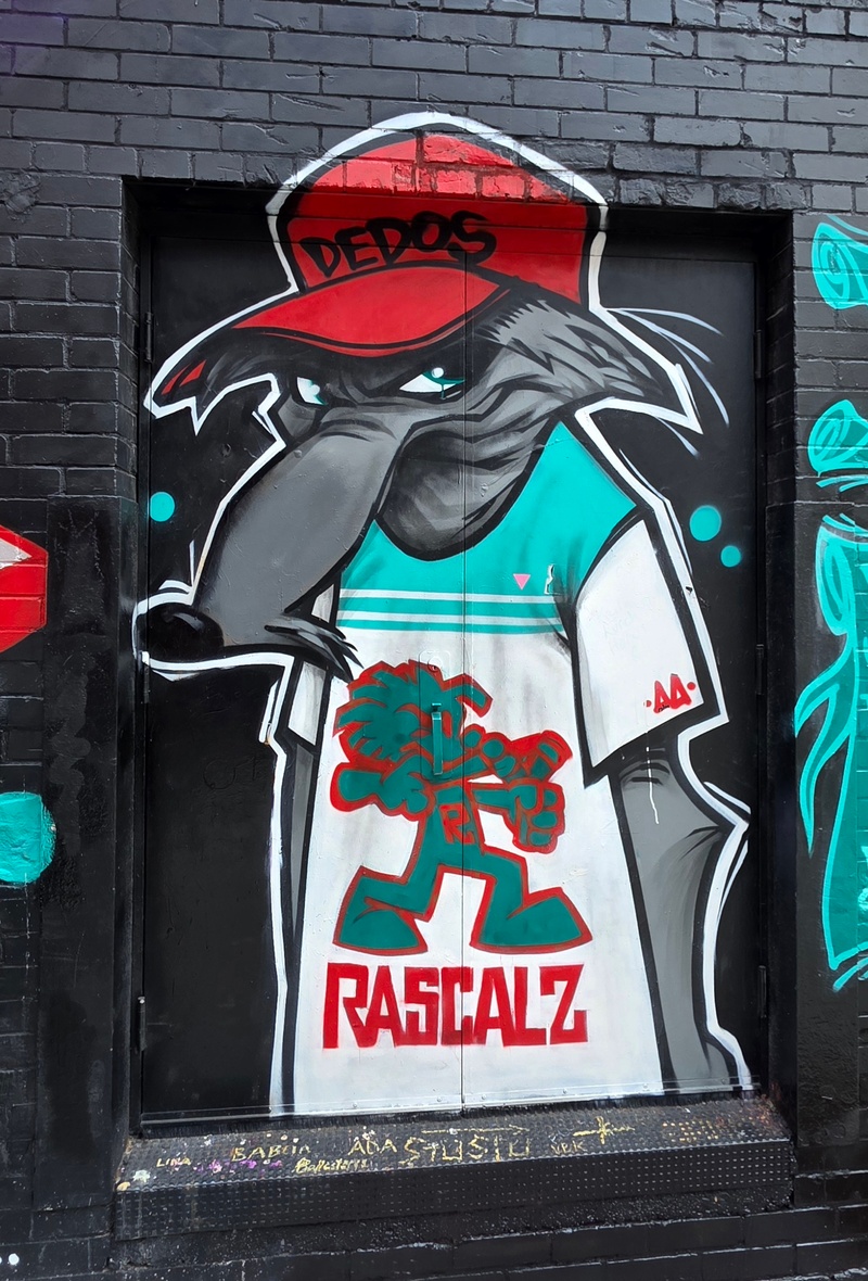 mural in Toronto by artist unknown.
