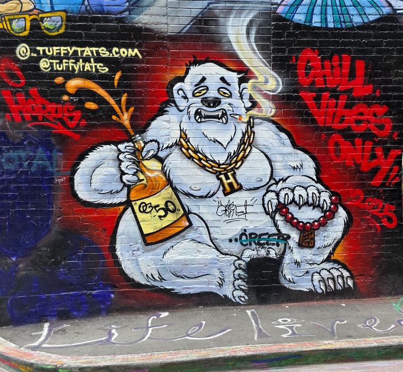 mural in Toronto by artist unknown.