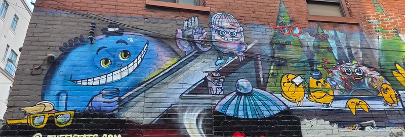 mural in Toronto by artist unknown.
