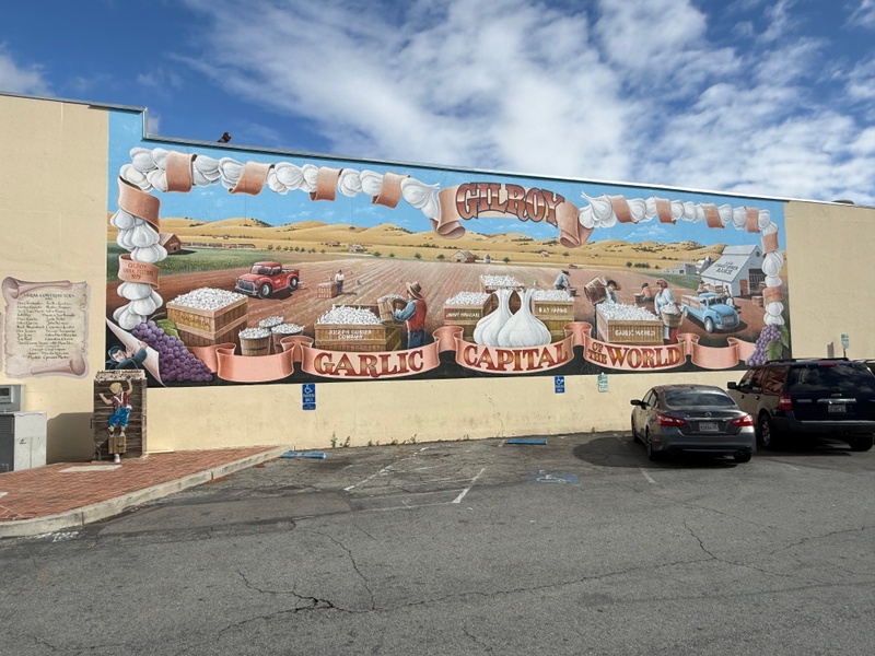 mural in Gilroy by artist unknown.
