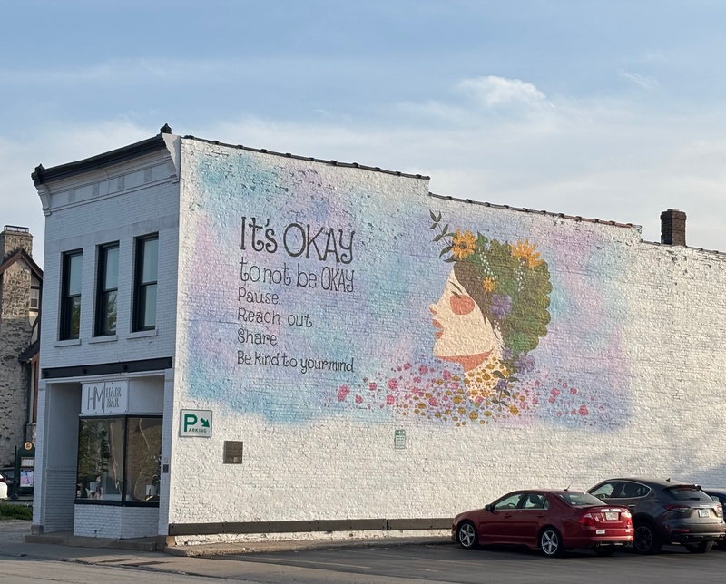 mural in St. Charles by artist unknown.