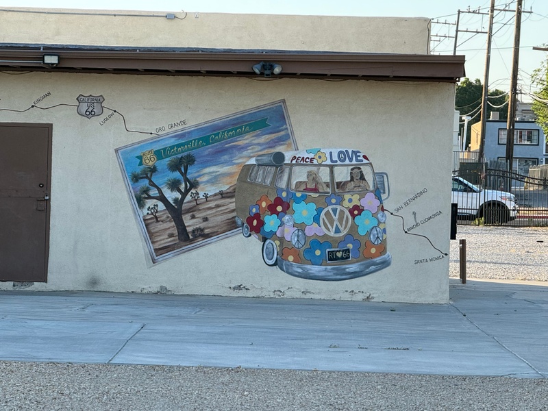 mural in Victorville by artist unknown.
