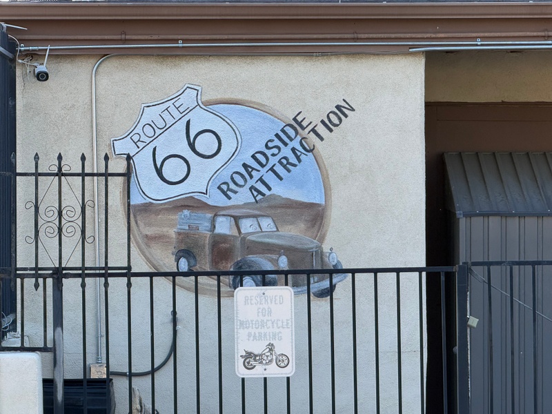 mural in Victorville by artist unknown.