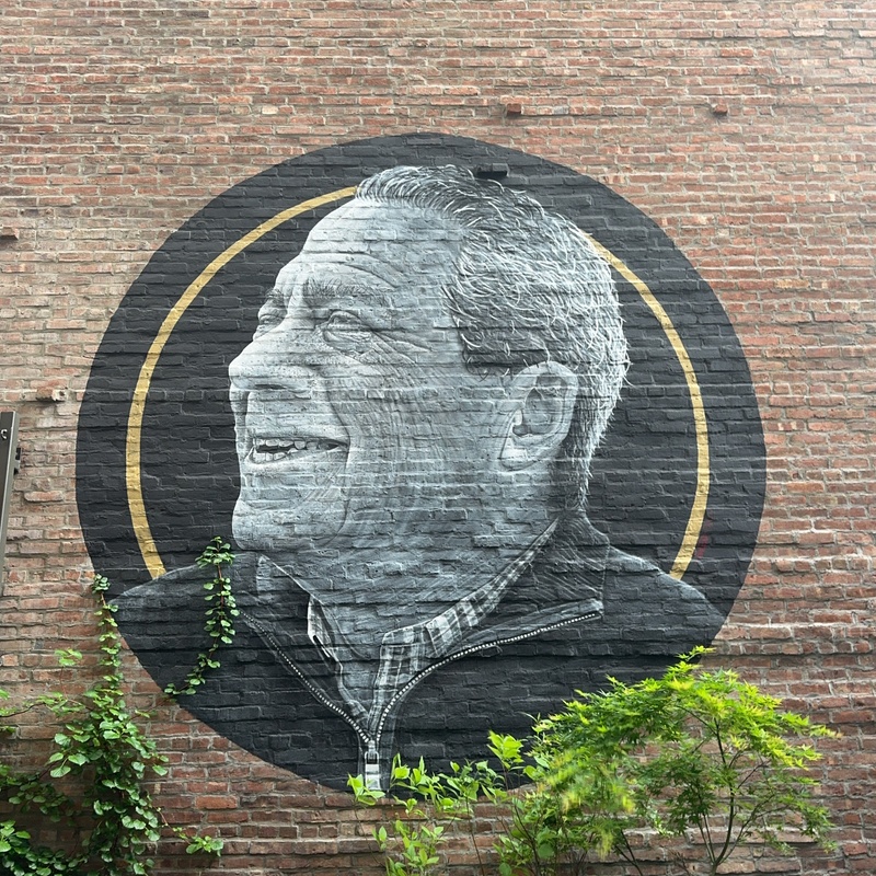 mural in New York by artist SWED.
