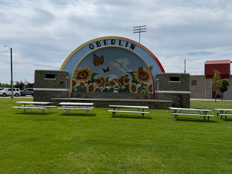 mural in Oberlin by artist unknown.