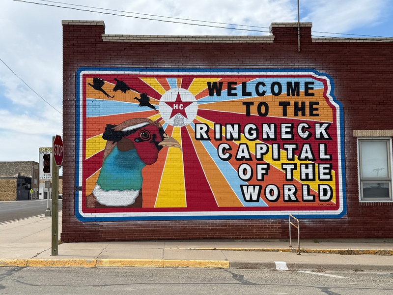 mural in Hill City by artist unknown.