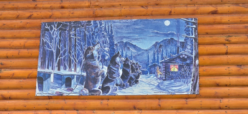 mural in Watson Lake by artist unknown.