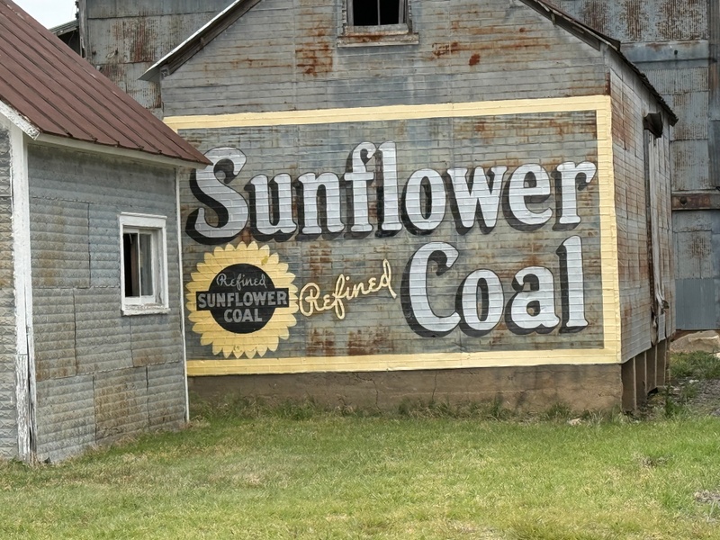 mural in Wilson by artist unknown.