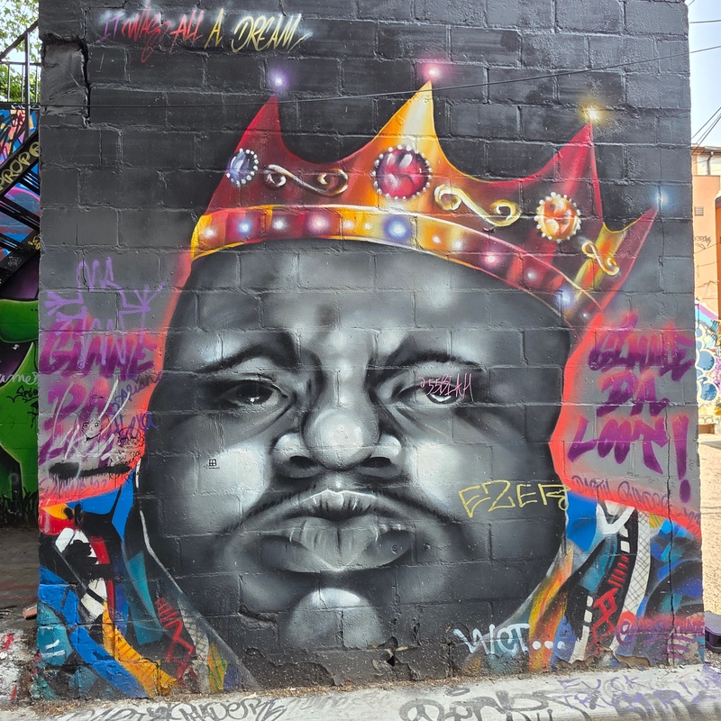 mural in Toronto by artist unknown.