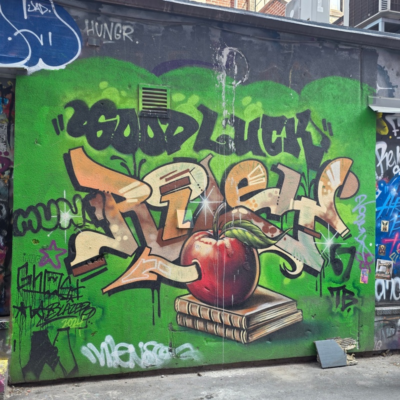 mural in Toronto by artist unknown.