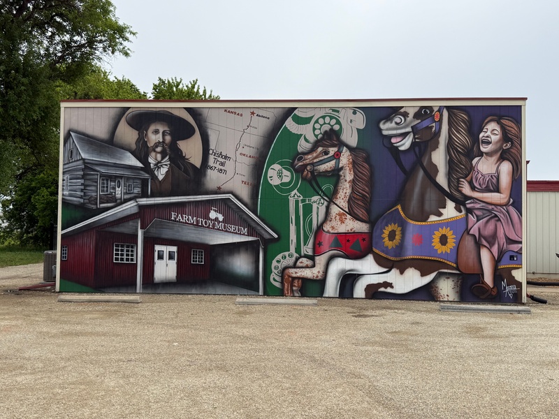 mural in Abilene by artist unknown.