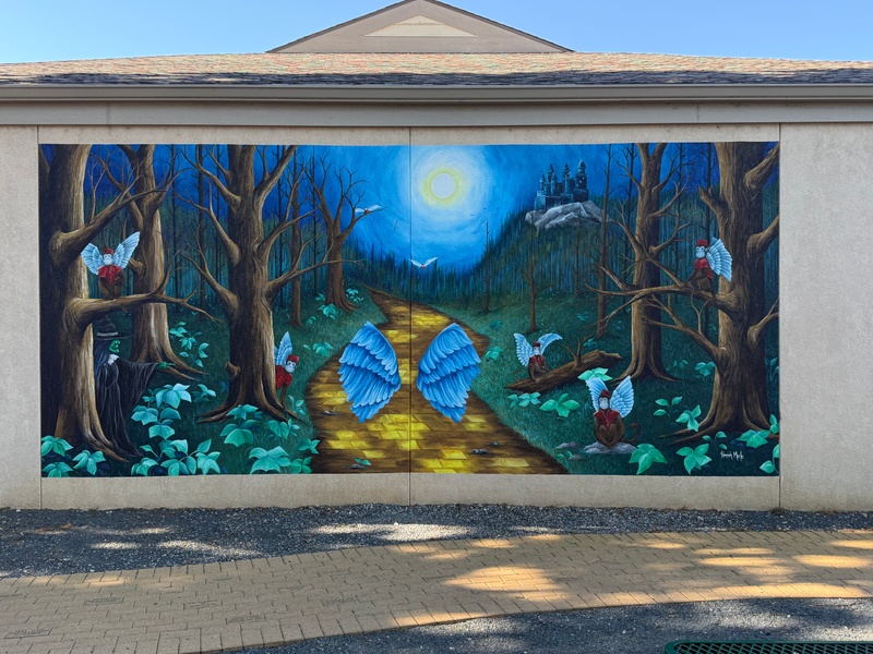 mural in Wamego by artist unknown.