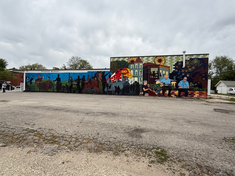 mural in Peabody by artist unknown.