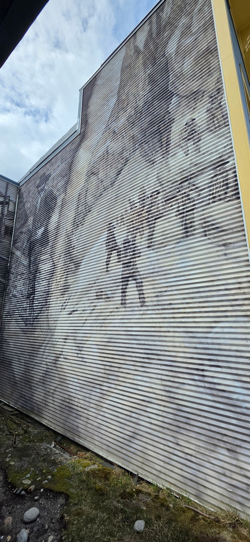 mural in Skagway by artist unknown.