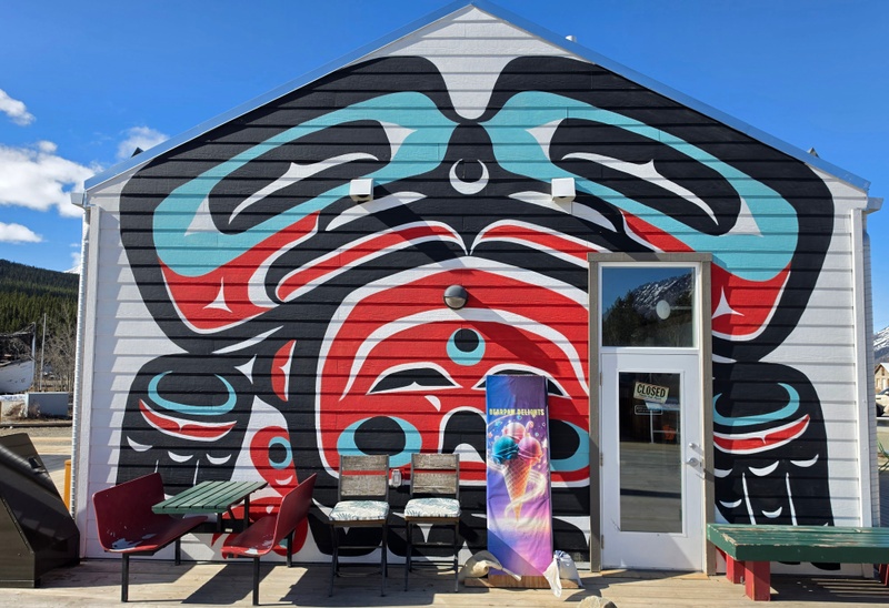 mural in Carcross by artist unknown.