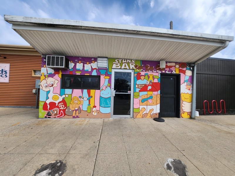 mural in Spring Lake by artist unknown.