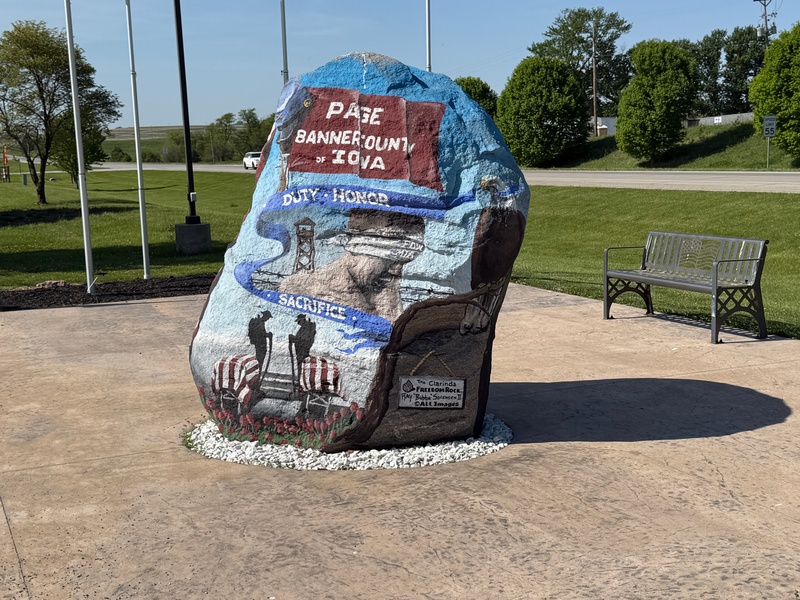 mural in Clarinda by artist unknown.