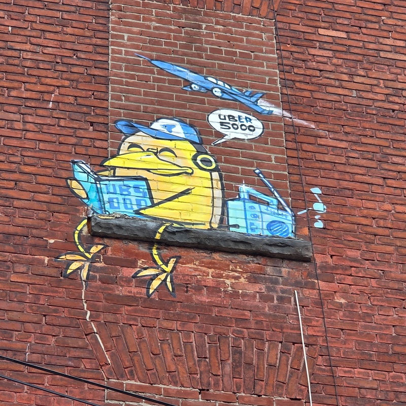 mural in Toronto by artist uber5000.