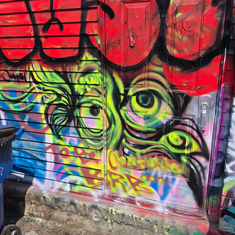 mural in Toronto by artist unknown.