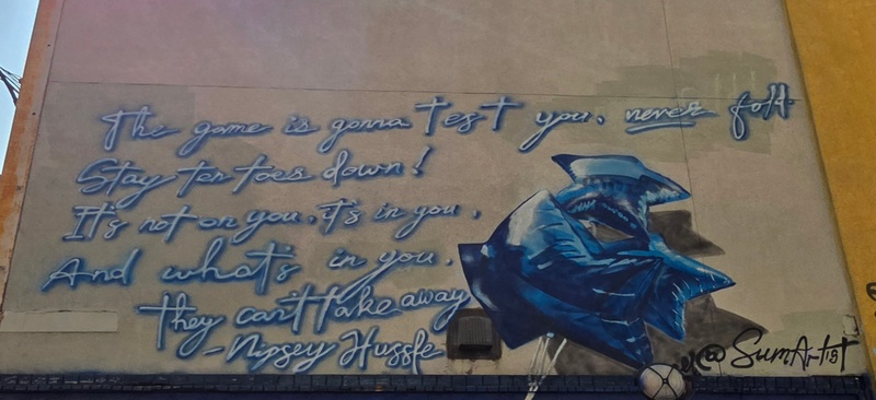 mural in Toronto by artist unknown.