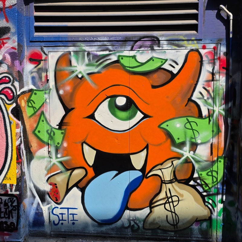 mural in Toronto by artist unknown.