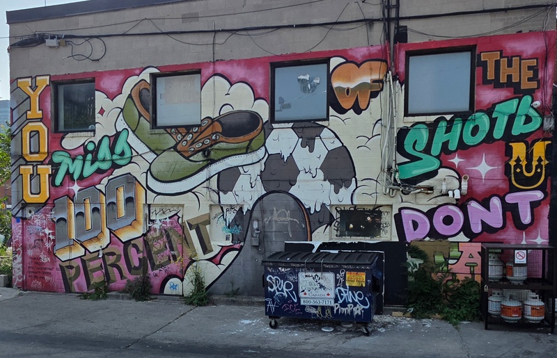 mural in Toronto by artist unknown.