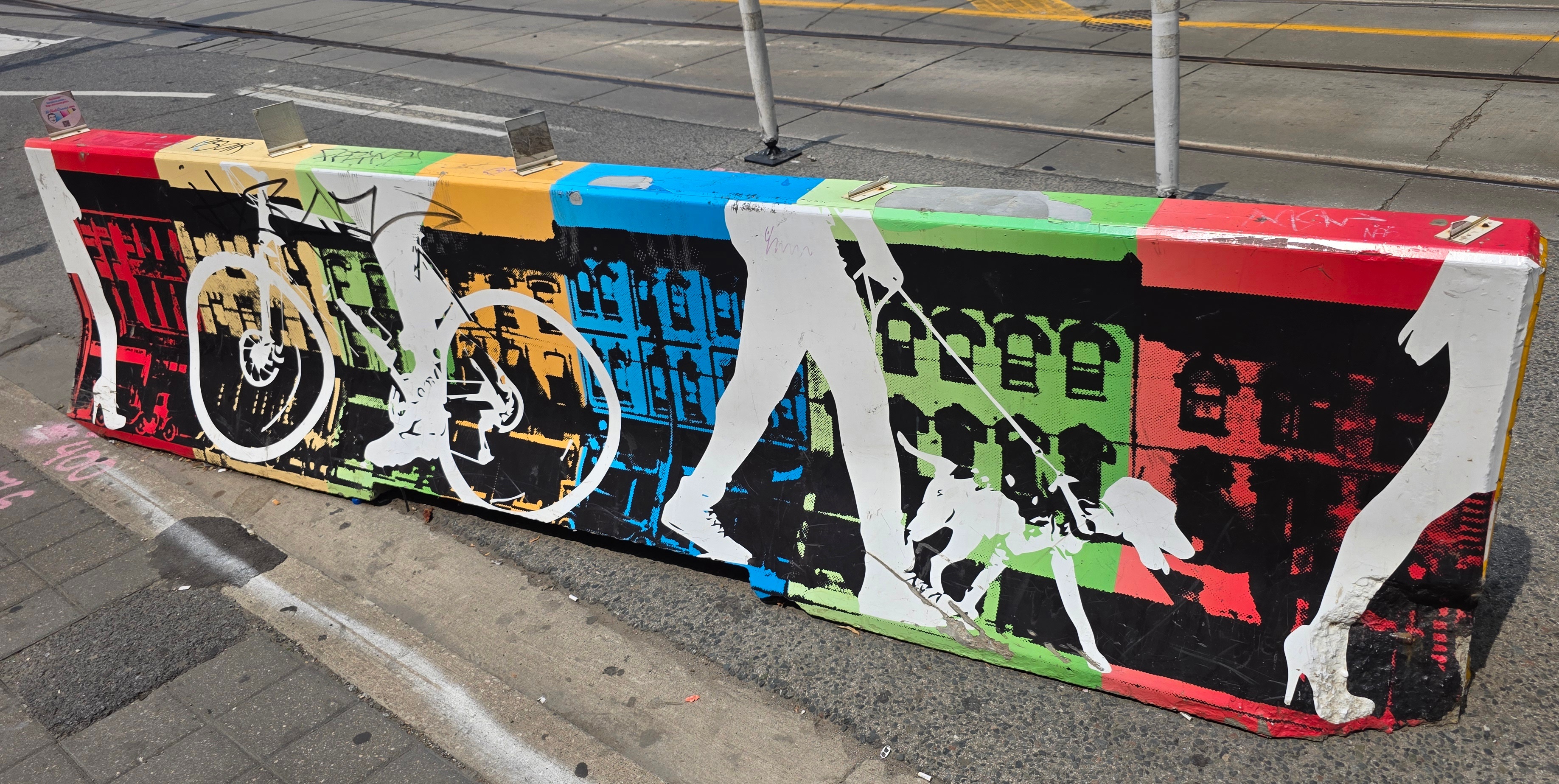 mural in Toronto by artist unknown.