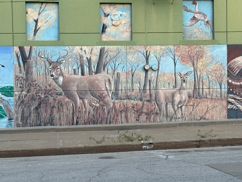 mural in Missouri Valley by artist unknown.